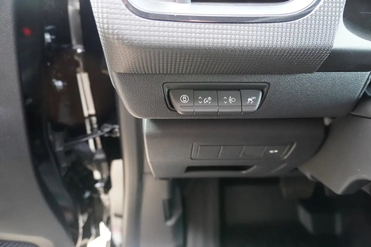 Advance L2 44 kWh Automaat Opklapbare Dubbelcabine nr.V091 | 120PK | Climate | Cruise | Apple CP-Android | Schuifdeur L+R