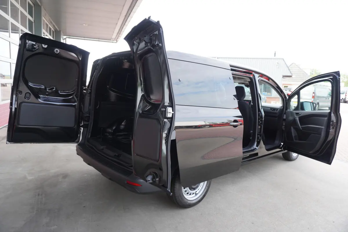 Advance L2 44 kWh Automaat Opklapbare Dubbelcabine nr.V091 | 120PK | Climate | Cruise | Apple CP-Android | Schuifdeur L+R