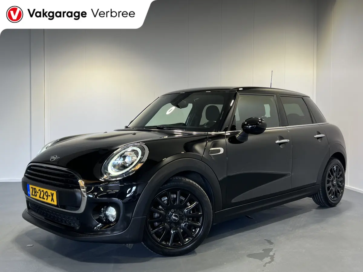 1.5 One Pepper | Navigatie/Android/Apple Carplay | LM Velgen 16" | Cruise Control | PDC Achter | Airco | LED Koplampen |