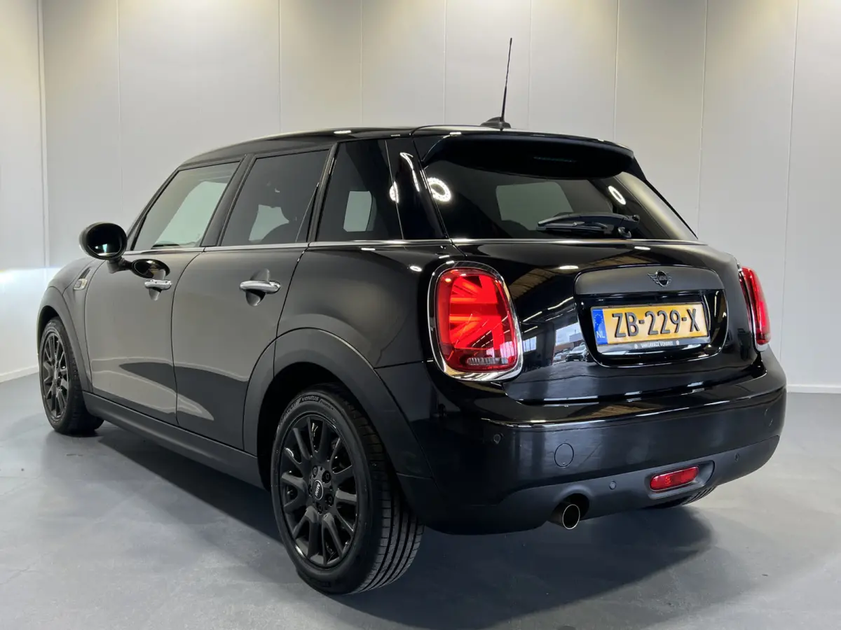 1.5 One Pepper | Navigatie/Android/Apple Carplay | LM Velgen 16" | Cruise Control | PDC Achter | Airco | LED Koplampen |