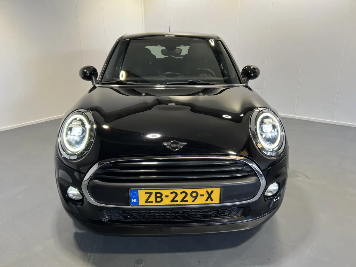 1.5 One Pepper | Navigatie/Android/Apple Carplay | LM Velgen 16" | Cruise Control | PDC Achter | Airco | LED Koplampen |
