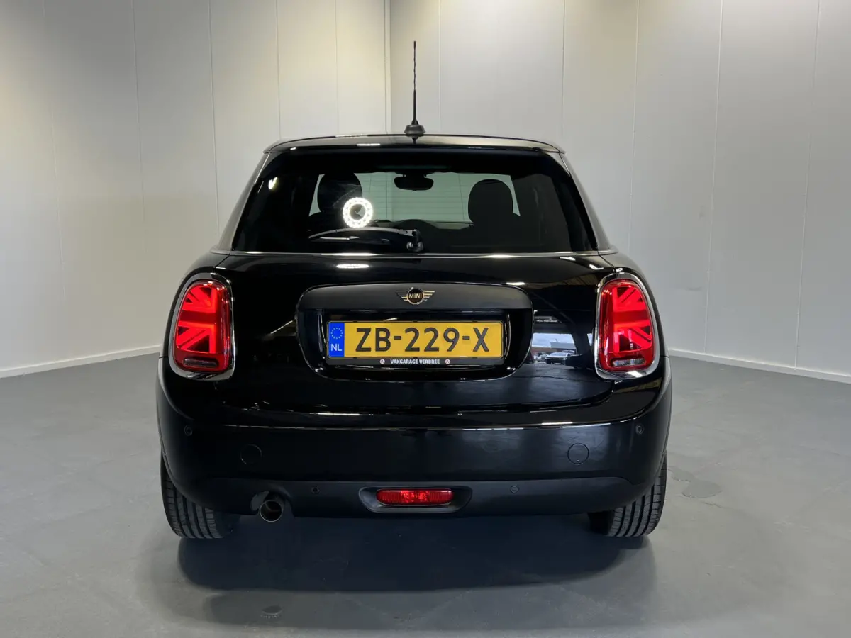 1.5 One Pepper | Navigatie/Android/Apple Carplay | LM Velgen 16" | Cruise Control | PDC Achter | Airco | LED Koplampen |