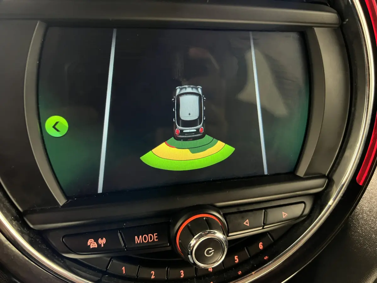 1.5 One Pepper | Navigatie/Android/Apple Carplay | LM Velgen 16" | Cruise Control | PDC Achter | Airco | LED Koplampen |