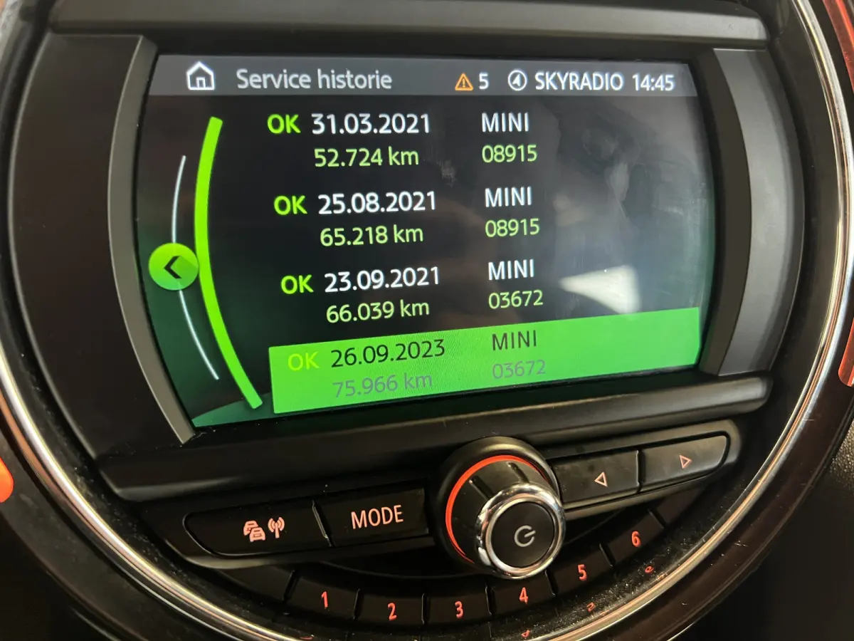 1.5 One Pepper | Navigatie/Android/Apple Carplay | LM Velgen 16" | Cruise Control | PDC Achter | Airco | LED Koplampen |