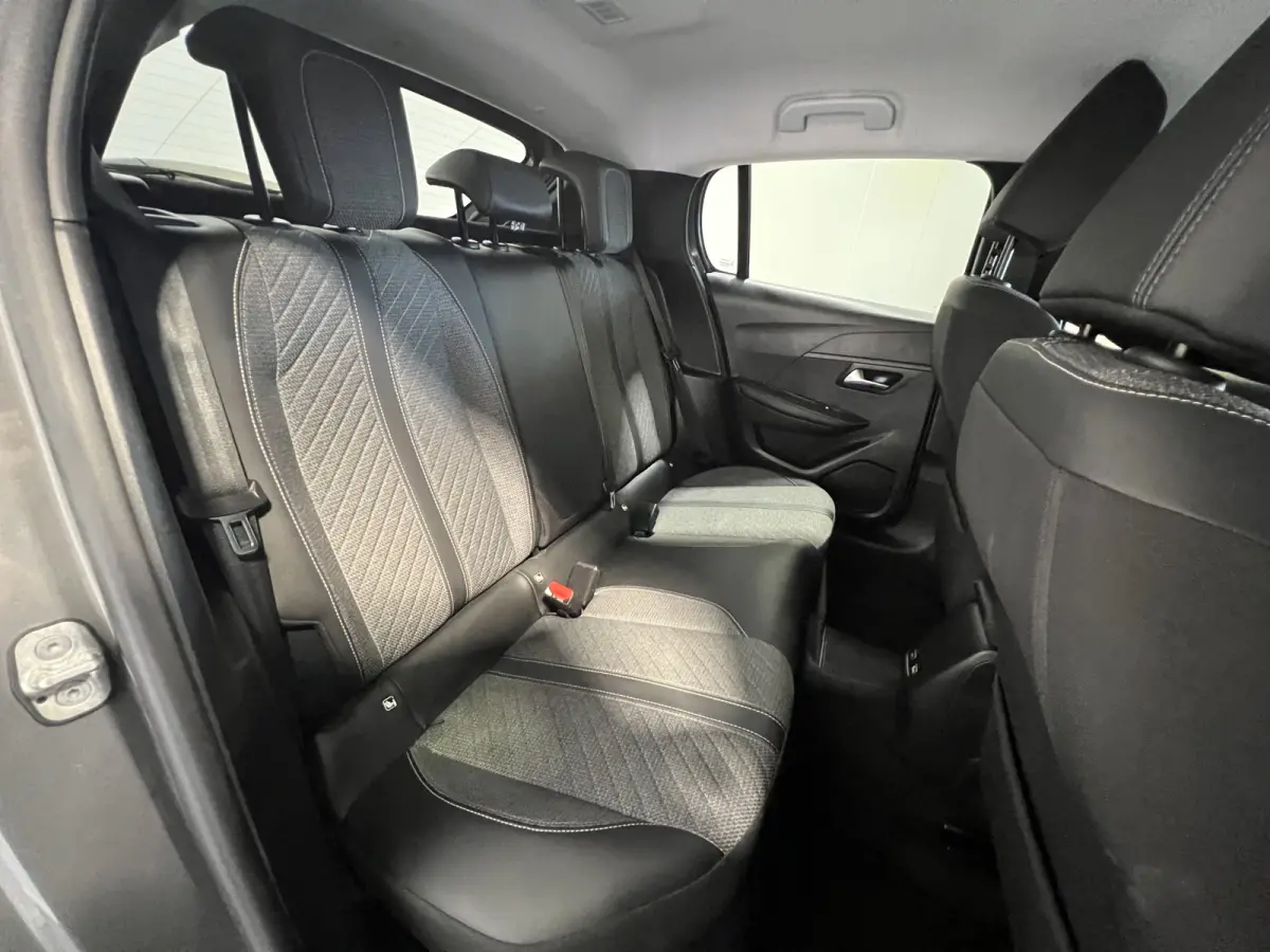 1.2 Hybrid 110 e-DCS6 Allure | Android/Apple Carplay | LM Velgen 16" | Cruise Control | Kunstleder/Stoffen Bekleding | LED Koplampen | Airco |