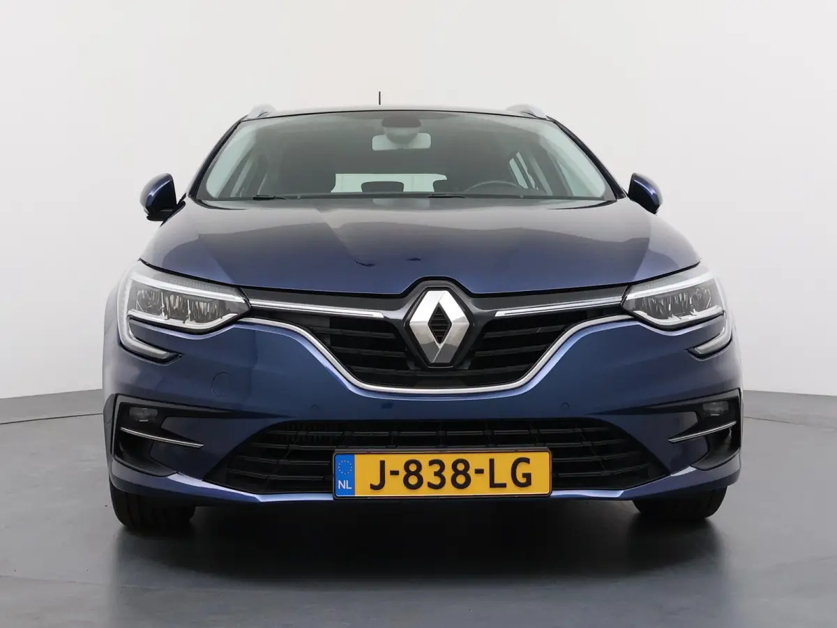 TCe 140 GPF Business Zen | Trekhaak | Parkeercamera | Navigatie |