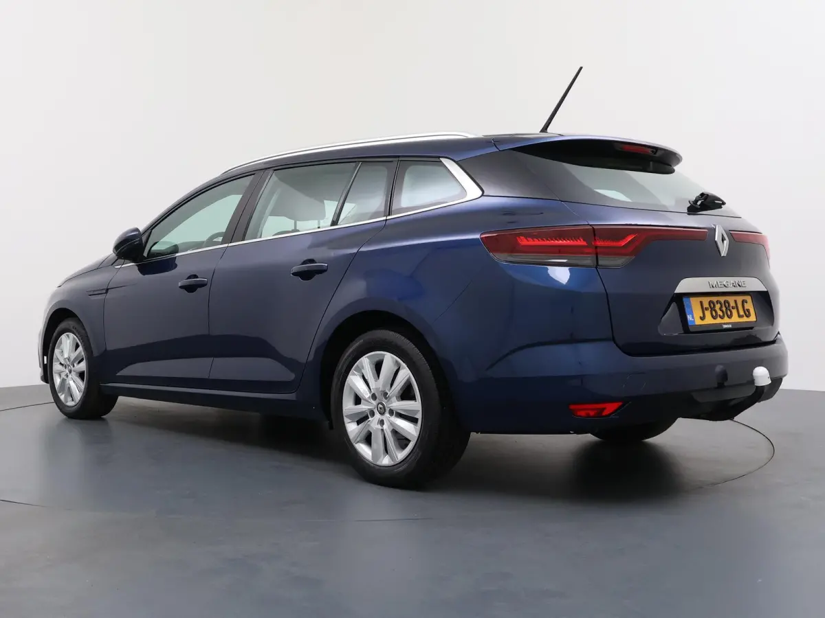 TCe 140 GPF Business Zen | Trekhaak | Parkeercamera | Navigatie |