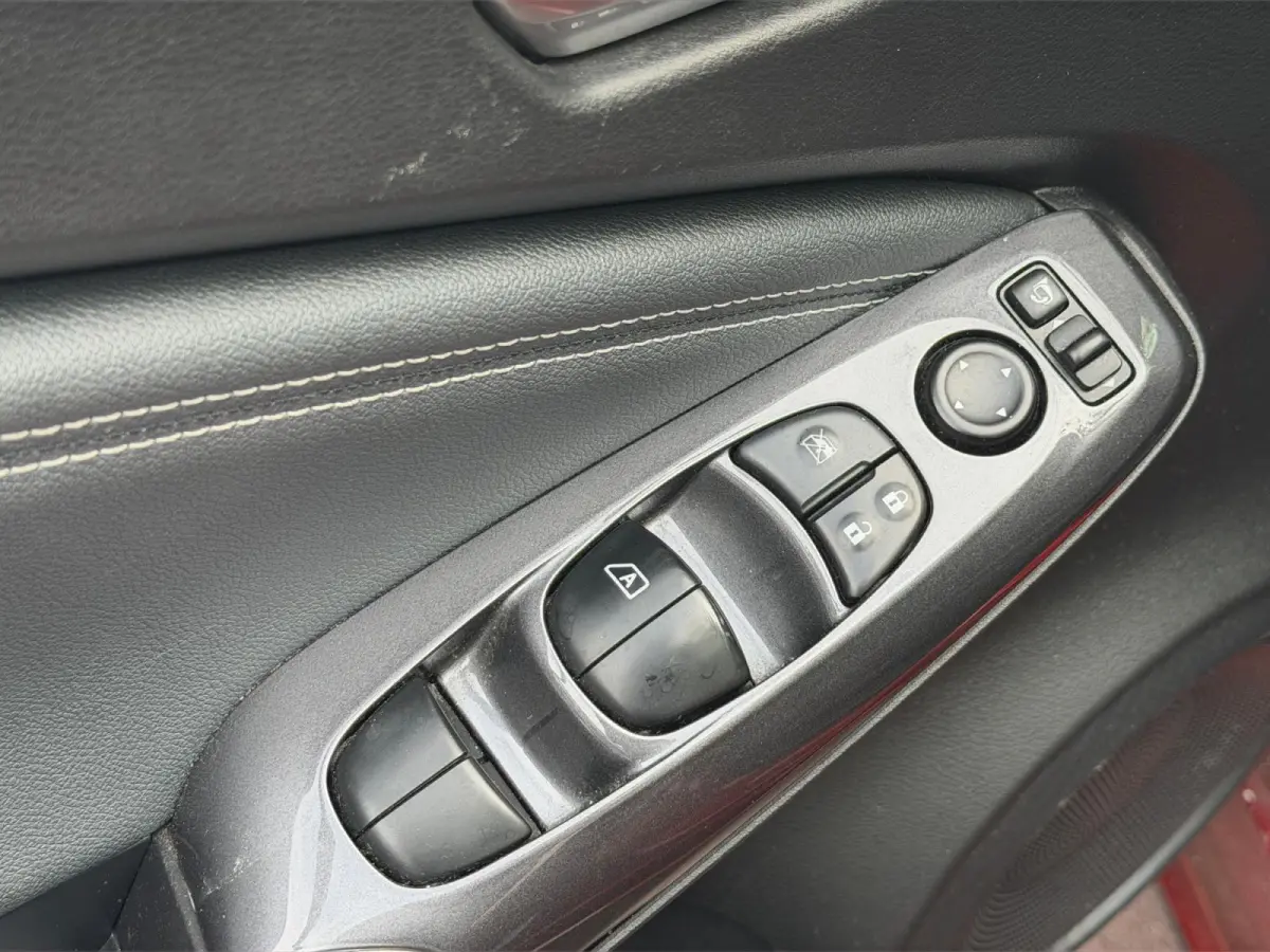 1.0 DIG-T N-Connecta AUTOMAAT | 12 MAANDEN GARANTIE | STOELVERWARMING | NAVIGATIE | CLIMATE CONTROL