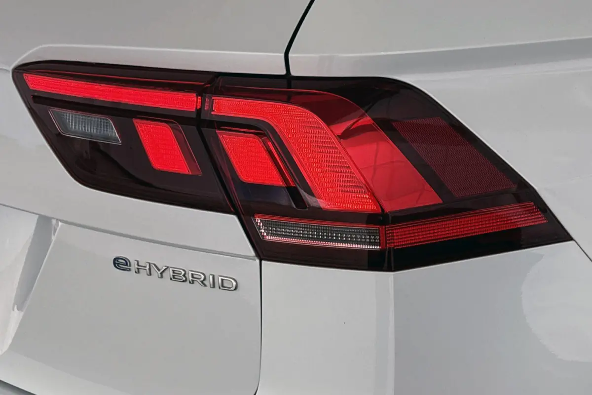 1.4 TSI eHybrid R-Line Business+ Head-Up Stuur-Stoelverwarming Adaptief Onderstel