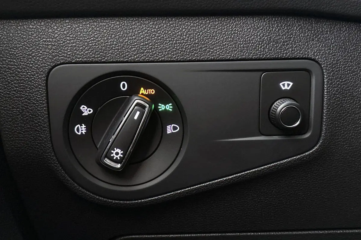 1.4 TSI eHybrid R-Line Business+ Head-Up Stuur-Stoelverwarming Adaptief Onderstel