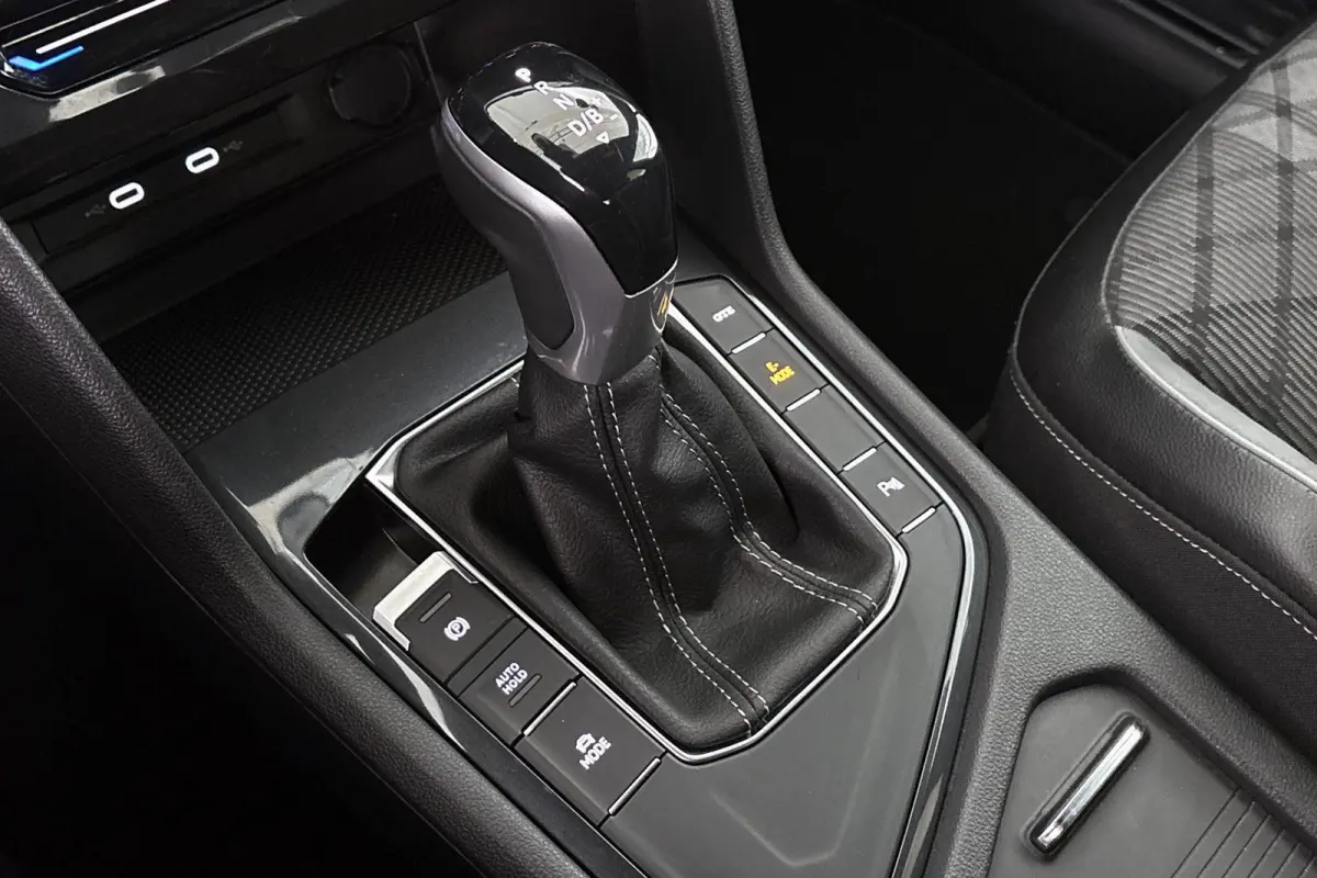 1.4 TSI eHybrid R-Line Business+ Head-Up Stuur-Stoelverwarming Adaptief Onderstel