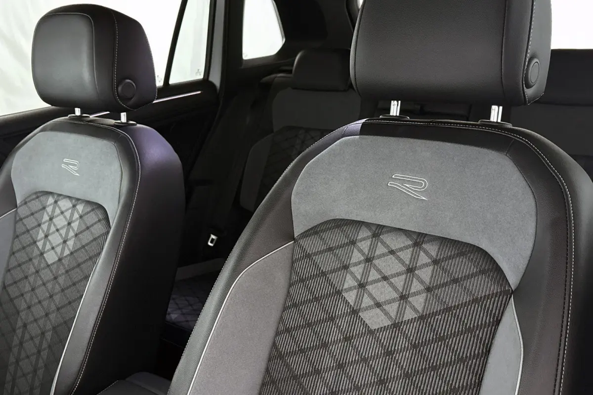 1.4 TSI eHybrid R-Line Business+ Head-Up Stuur-Stoelverwarming Adaptief Onderstel