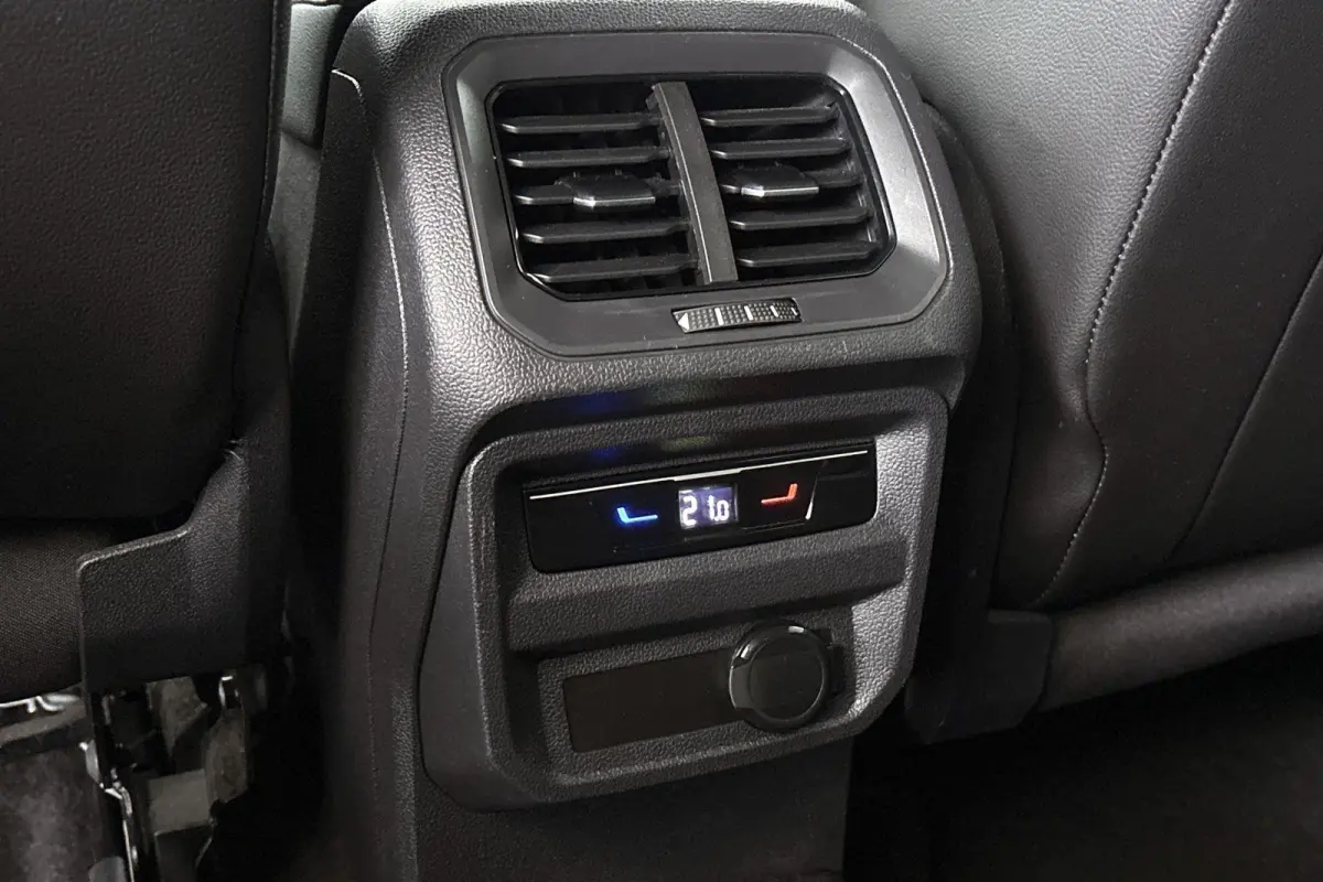 1.4 TSI eHybrid R-Line Business+ Head-Up Stuur-Stoelverwarming Adaptief Onderstel