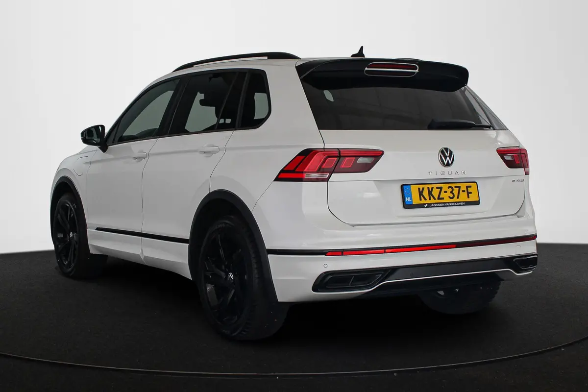 1.4 TSI eHybrid R-Line Business+ Head-Up Stuur-Stoelverwarming Adaptief Onderstel
