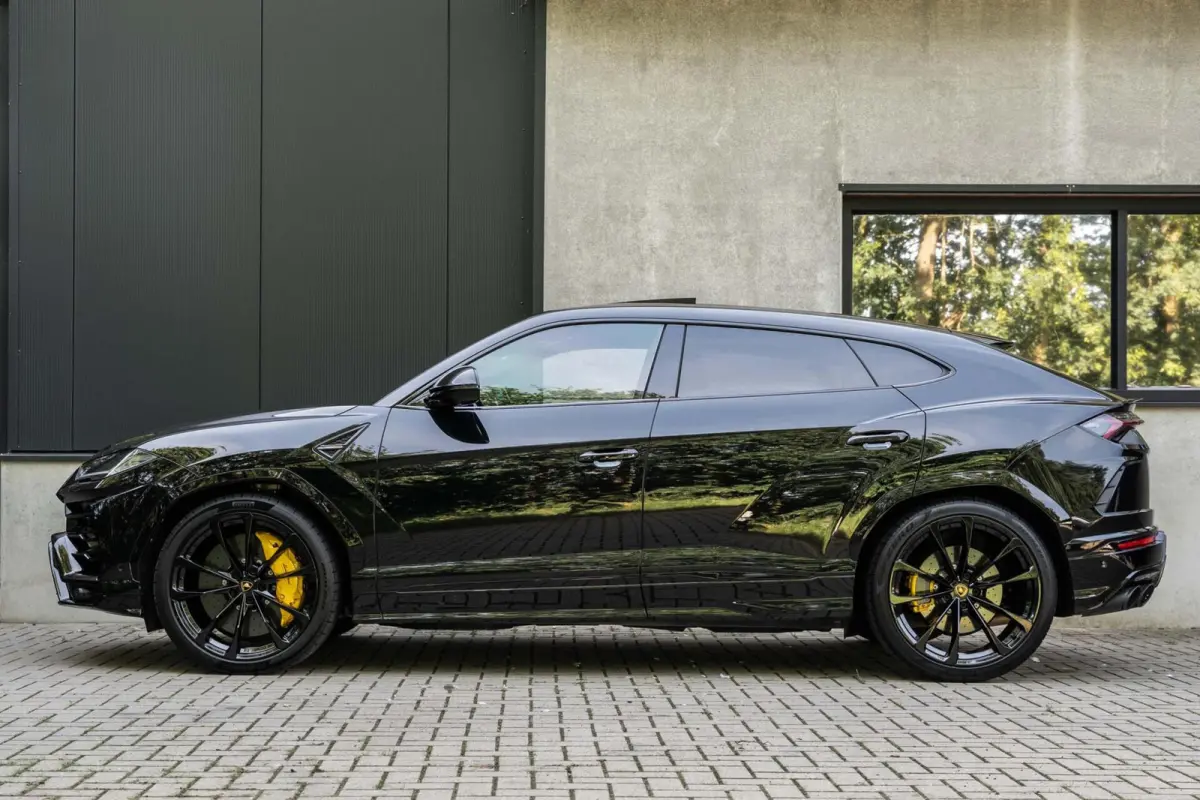 4.0 V8 B&O 3D PPF Alcantara Keramisch 23"