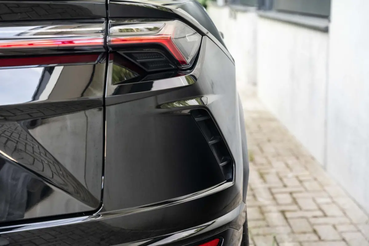 4.0 V8 B&O 3D PPF Alcantara Keramisch 23"