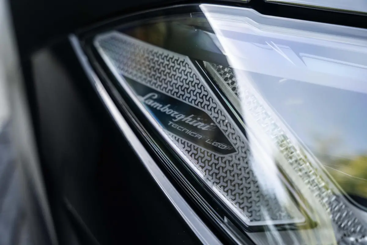 4.0 V8 B&O 3D PPF Alcantara Keramisch 23"