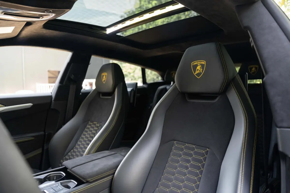 4.0 V8 B&O 3D PPF Alcantara Keramisch 23"