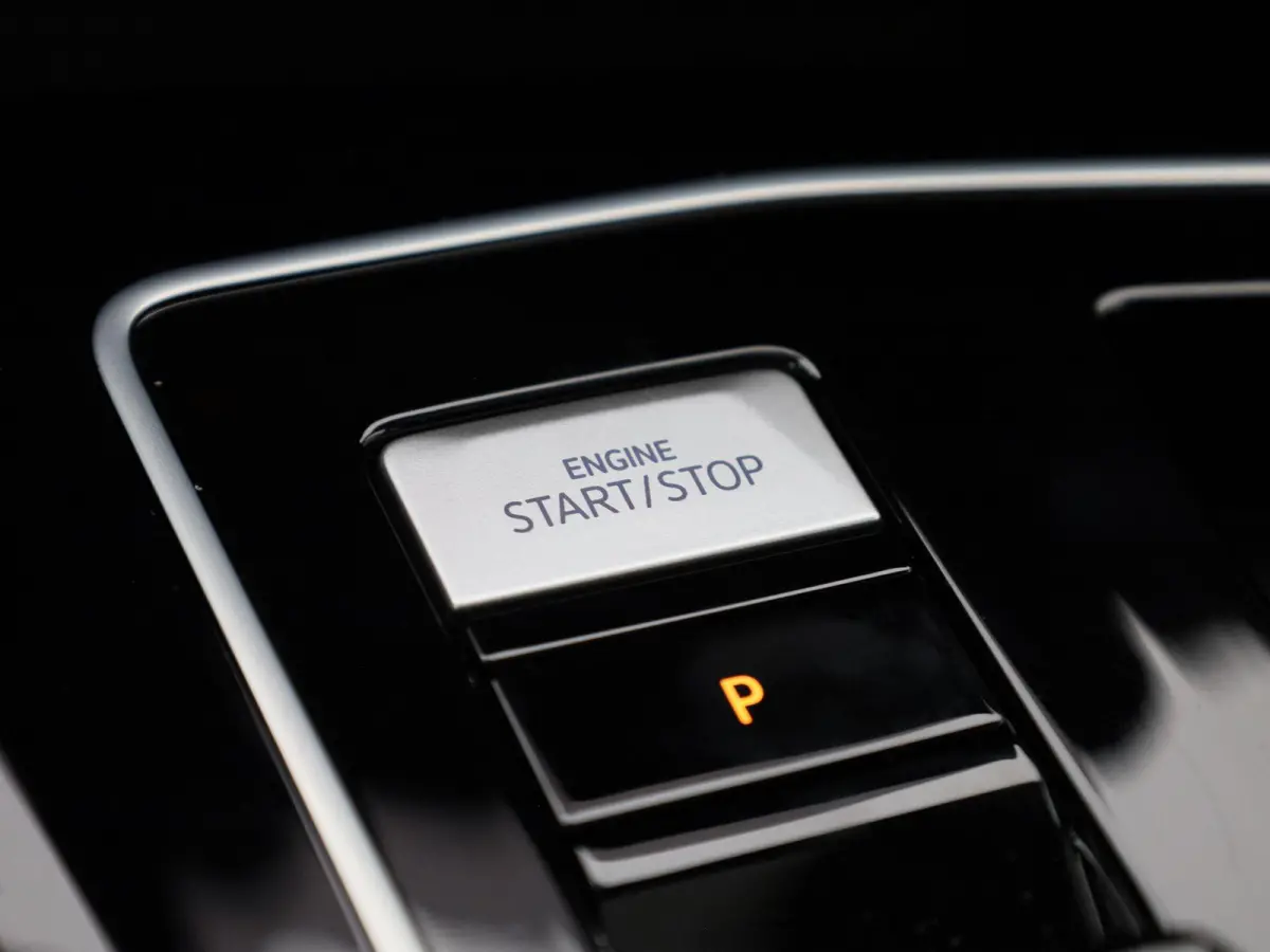 1.5 eHybrid Style Edition 204 PK| Panoramadak | Trekhaak | Navigatie | LED Matrix | Stoelverwarming | Stuurwielverwarming | Dodehoekdetectie