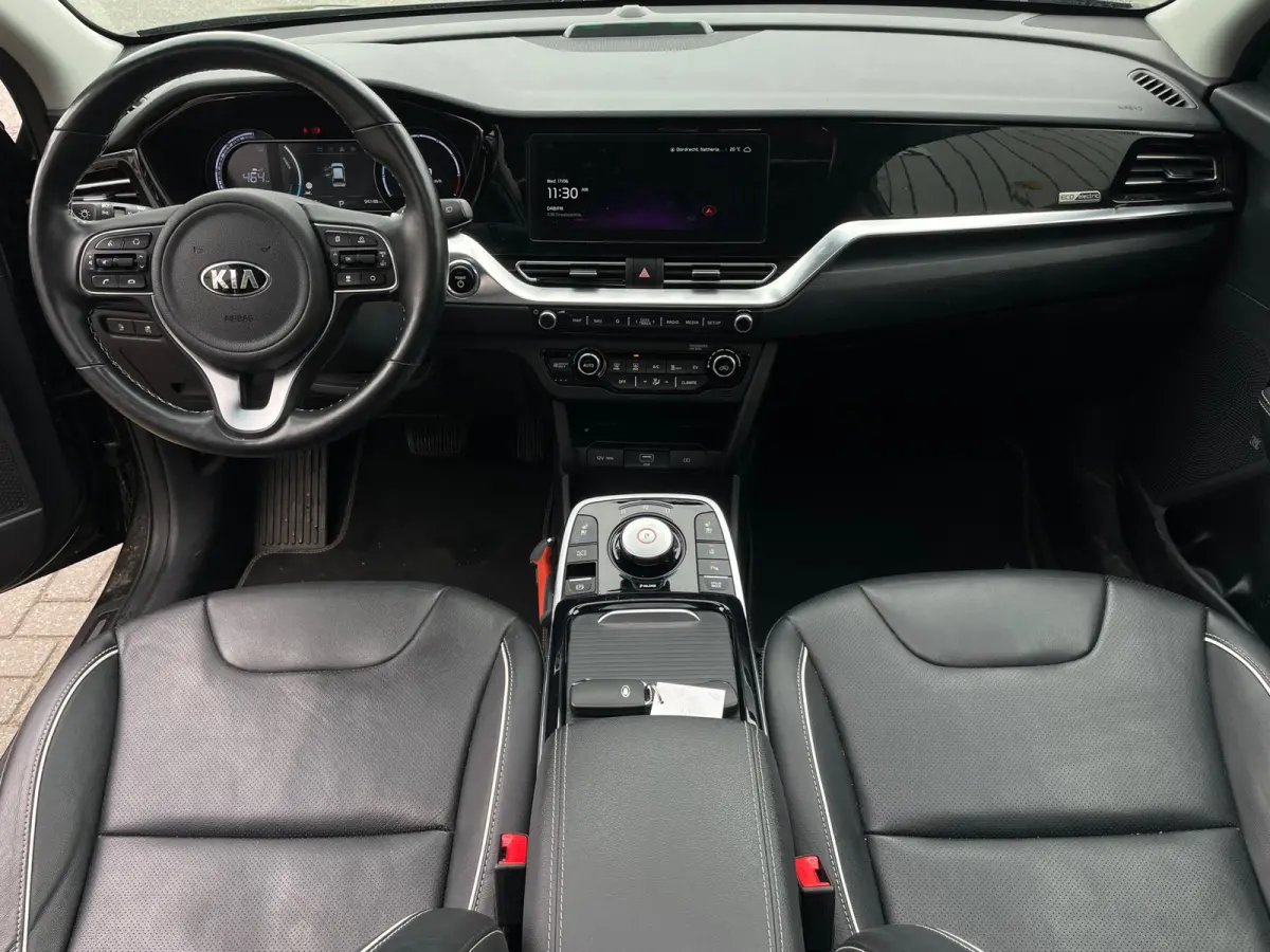 Executiveline 64kWh 100%SOH FASE 3 ORG NL|PANO|MEMORY|CAMERA|STOEL+STUURVRM|JBL|LEER|VIRTUALCOCKPIT|NAVI|LED|CRUISE