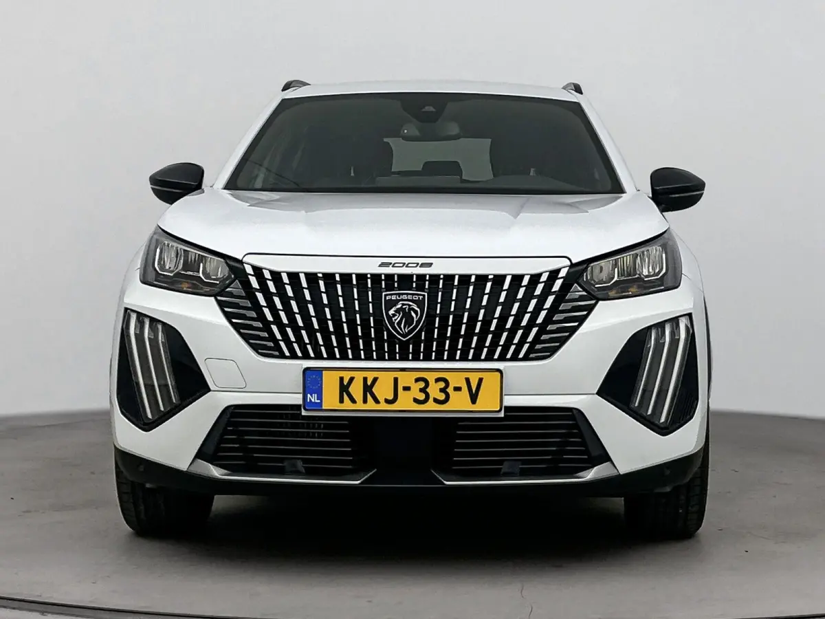 1.2 100pk Allure | Digitale cockpit | Climate control | Parkeersensoren | Lichtmetalen velgen | Apple CarPlay/Android Auto |