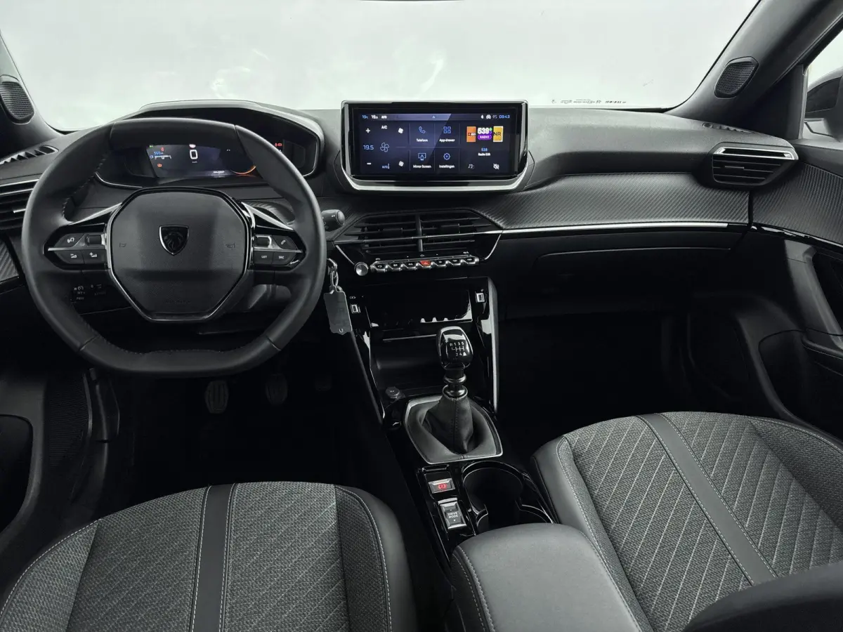 1.2 100pk Allure | Digitale cockpit | Climate control | Parkeersensoren | Lichtmetalen velgen | Apple CarPlay/Android Auto |
