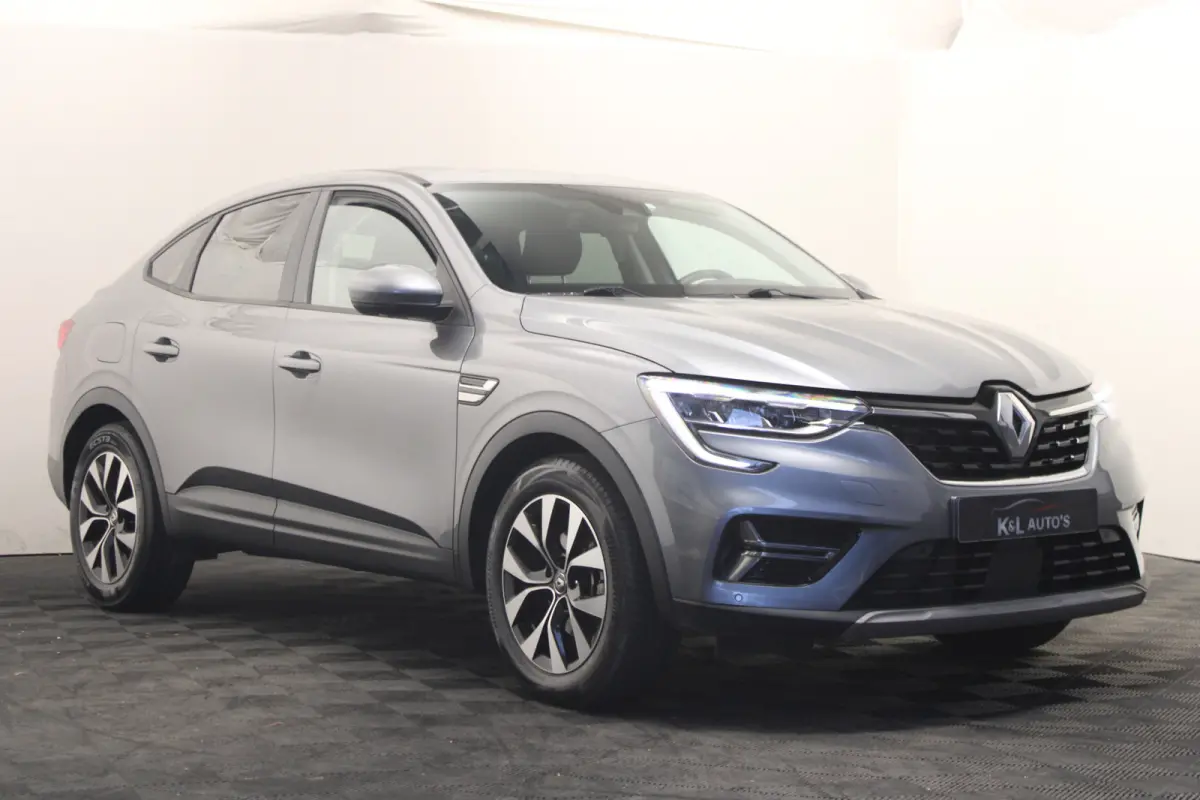 1.6 E-Tech Hybrid 145 Intens |Navi|