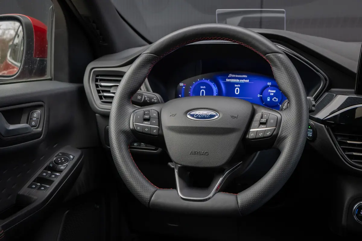 2.5 PHEV ST-Line X | Pano-dak | B&O audio | 100% Dealer Onderhouden | Full adaptive LED | Head-Up Display | Winter-pack | Standkachel | Half Leder | Apple & Android Carplay |