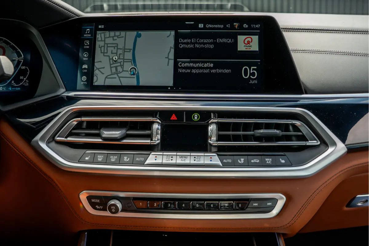 xDrive 45e High Executive | M sport | Panoramadak | 22" LMV | Laserlight | Memory Seats | Harman Kardon | Camera | Carplay | Cognac Leder