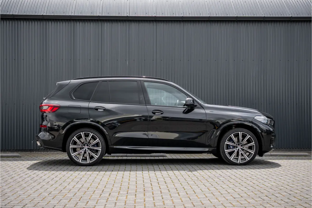 xDrive 45e High Executive | M sport | Panoramadak | 22" LMV | Laserlight | Memory Seats | Harman Kardon | Camera | Carplay | Cognac Leder