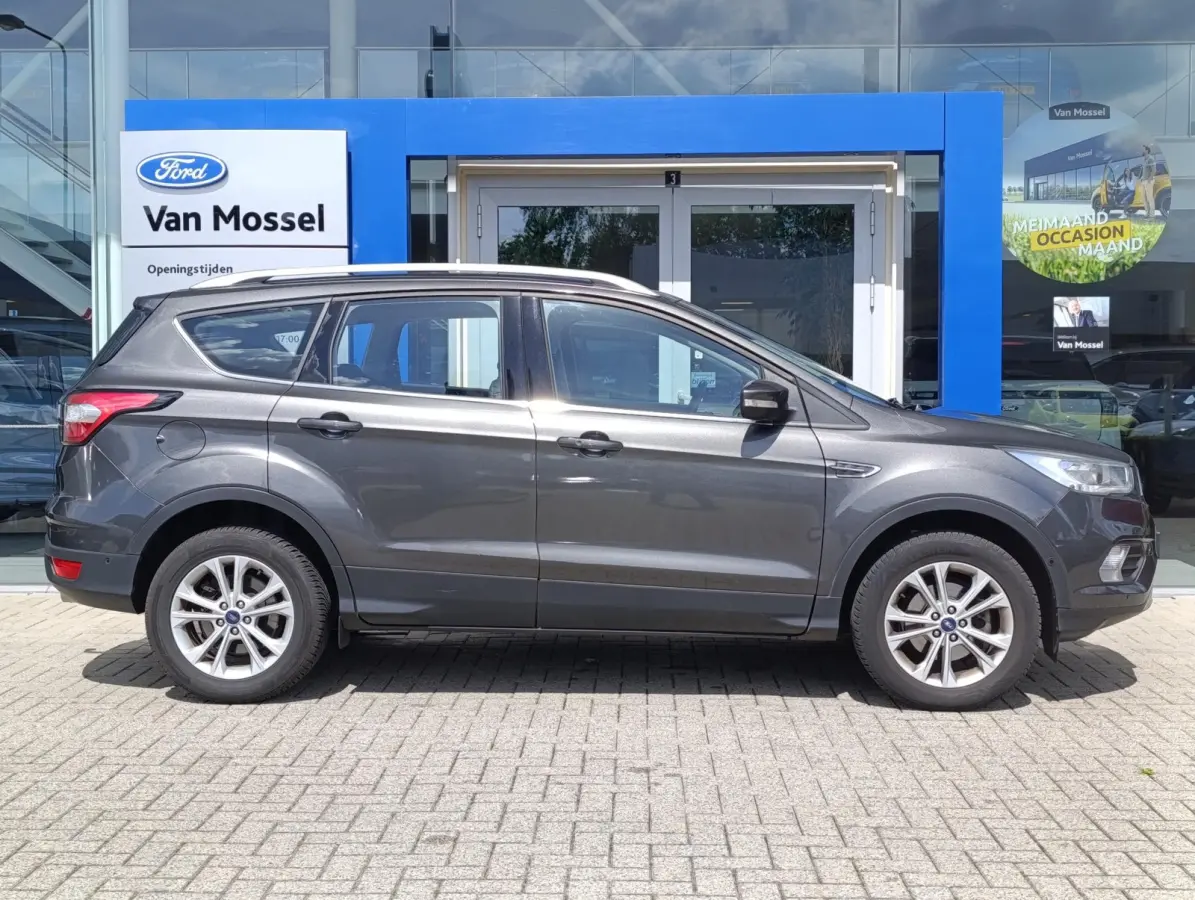 1.5 EcoBoost Titanium | Stoel/stuur voorruitverwarming | Camera | Trekhaak | PDC V+A | Dealeronderhouden