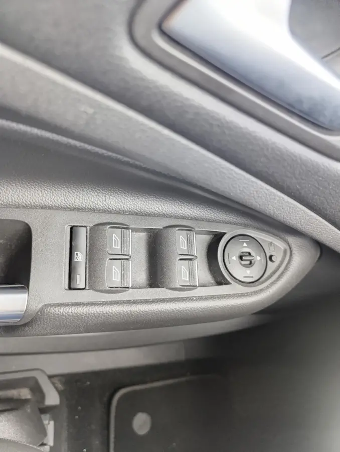 1.5 EcoBoost Titanium | Stoel/stuur voorruitverwarming | Camera | Trekhaak | PDC V+A | Dealeronderhouden