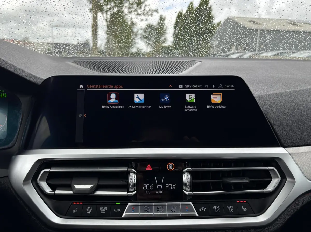 330i Introduction Executive Edition parelmoer
