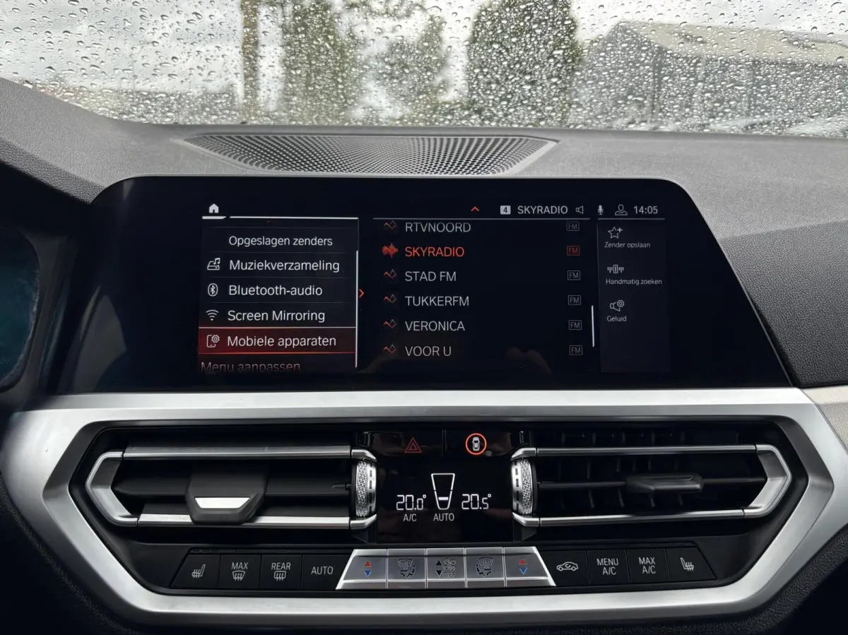 330i Introduction Executive Edition parelmoer