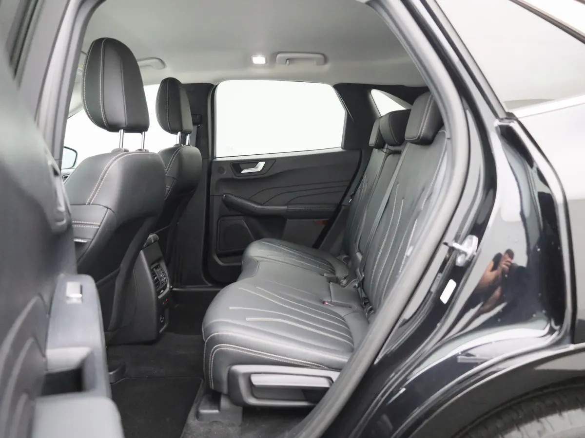 2.5 PHEV Vignale | Winterpack | Elektrische Achterklep | Memory | Cruise Control | Dual Climate Control | Dealer onderhouden! |