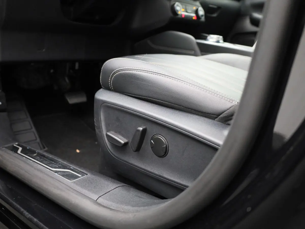 2.5 PHEV Vignale | Winterpack | Elektrische Achterklep | Memory | Cruise Control | Dual Climate Control | Dealer onderhouden! |