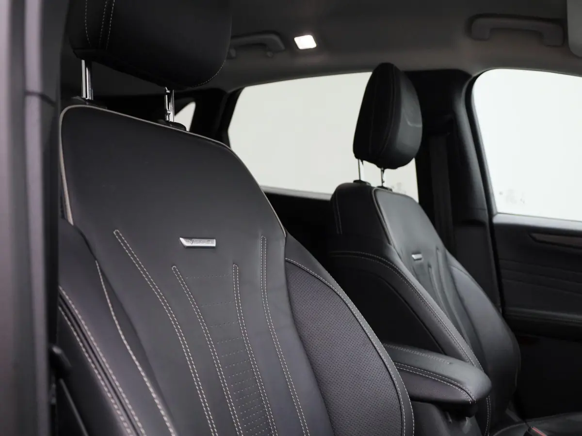 2.5 PHEV Vignale | Winterpack | Elektrische Achterklep | Memory | Cruise Control | Dual Climate Control | Dealer onderhouden! |
