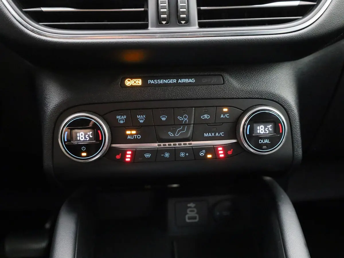 2.5 PHEV Vignale | Winterpack | Elektrische Achterklep | Memory | Cruise Control | Dual Climate Control | Dealer onderhouden! |