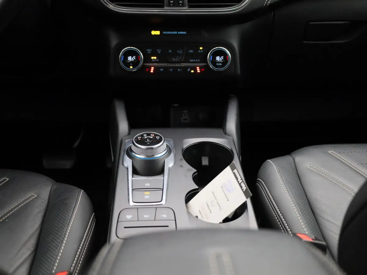 2.5 PHEV Vignale | Winterpack | Elektrische Achterklep | Memory | Cruise Control | Dual Climate Control | Dealer onderhouden! |