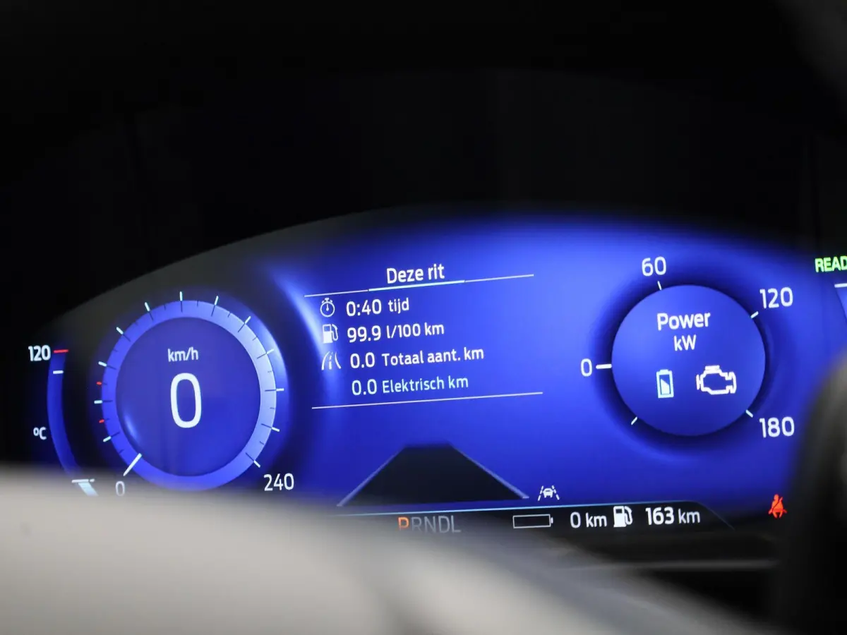 2.5 PHEV Vignale | Winterpack | Elektrische Achterklep | Memory | Cruise Control | Dual Climate Control | Dealer onderhouden! |