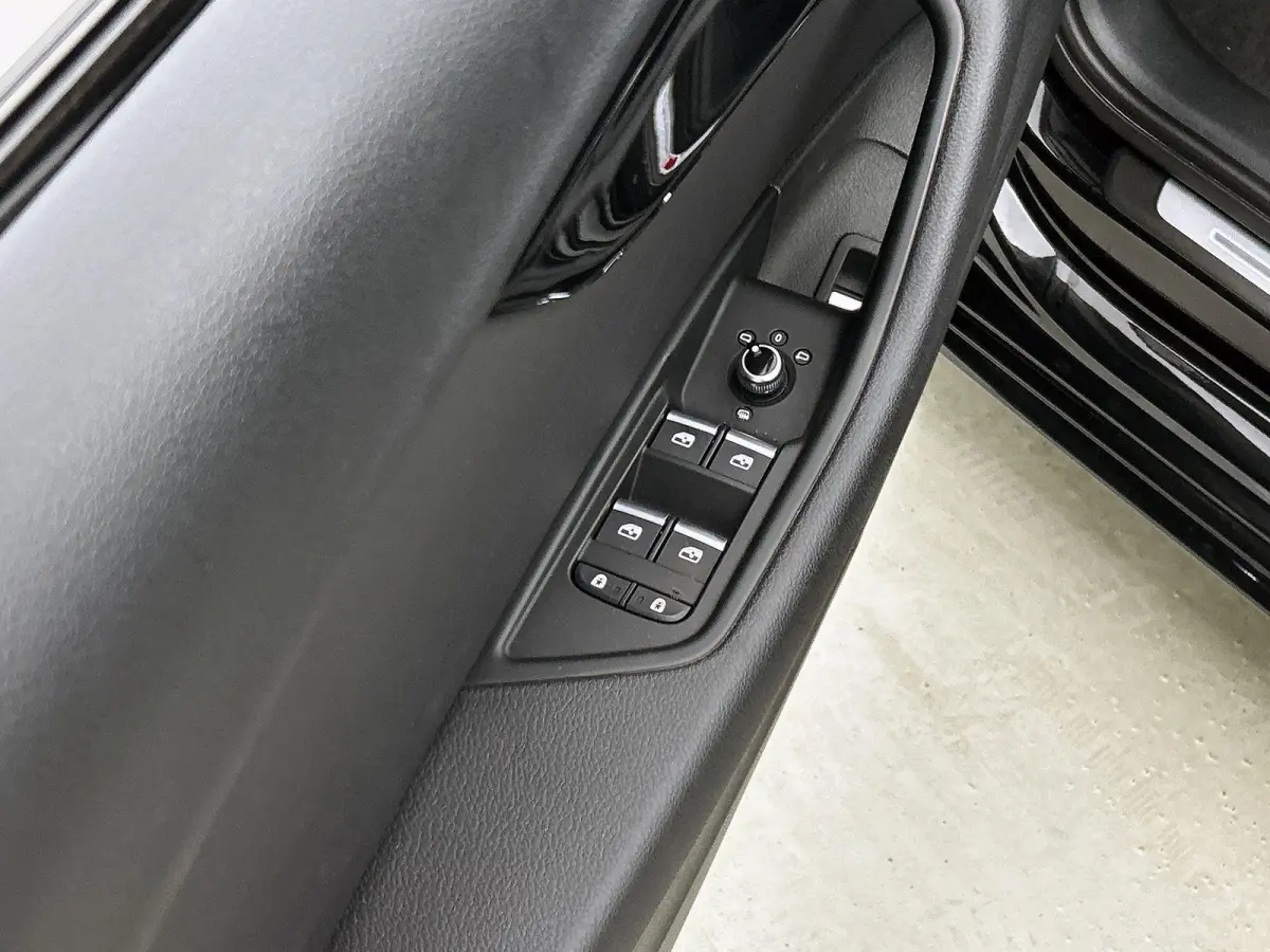 40 TFSI S edition Competition 204 PK | S-line | Automaat | Trekhaak | Cruise Control | Climate Control | Parkeersensoren | Virtual Cockpit | 18 " Lichtmetalen Velgen |