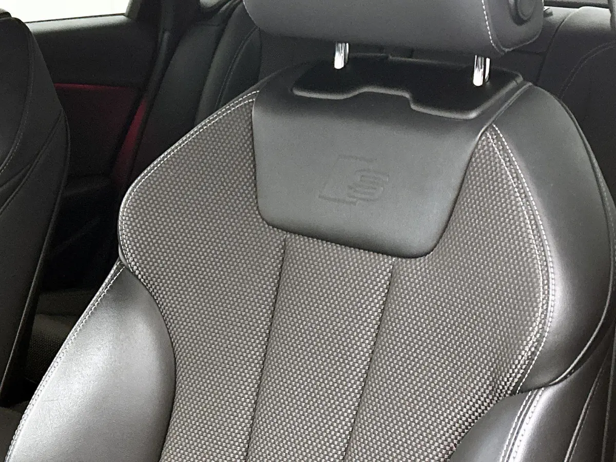 40 TFSI S edition Competition 204 PK | S-line | Automaat | Trekhaak | Cruise Control | Climate Control | Parkeersensoren | Virtual Cockpit | 18 " Lichtmetalen Velgen |