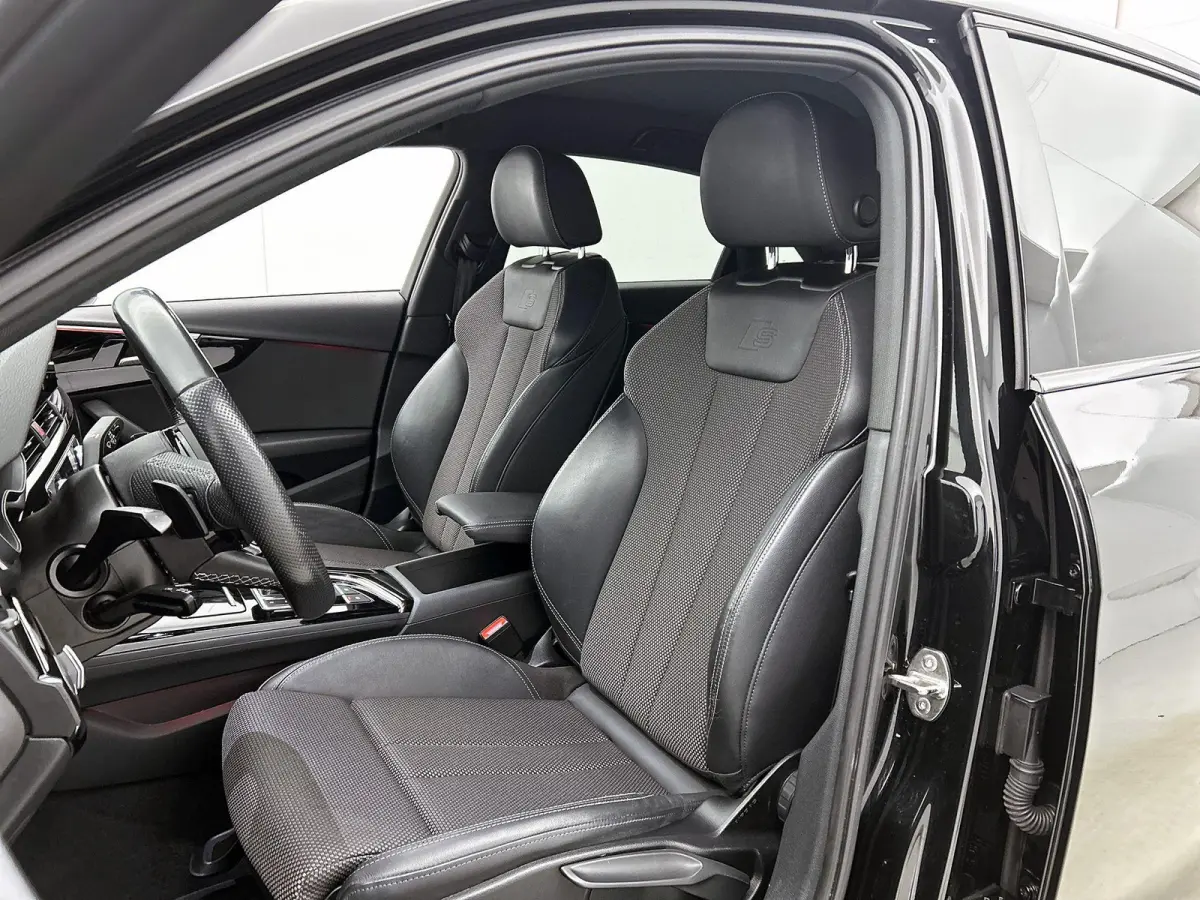 40 TFSI S edition Competition 204 PK | S-line | Automaat | Trekhaak | Cruise Control | Climate Control | Parkeersensoren | Virtual Cockpit | 18 " Lichtmetalen Velgen |