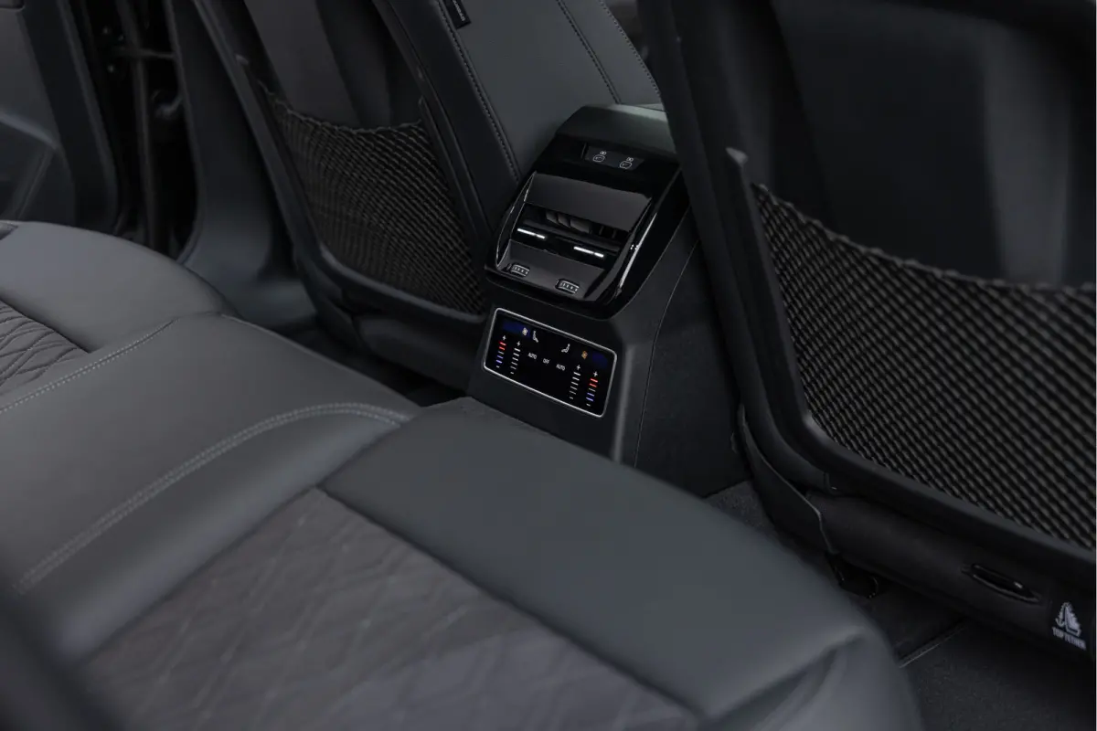 3.0 TFSI 367pk Quattro S-line Pano B&O Trekhaak Tech-plus