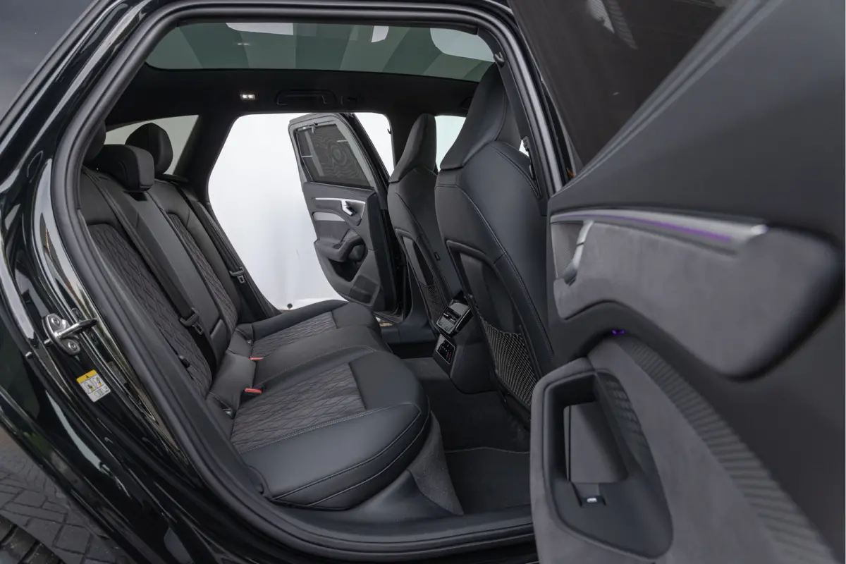3.0 TFSI 367pk Quattro S-line Pano B&O Trekhaak Tech-plus