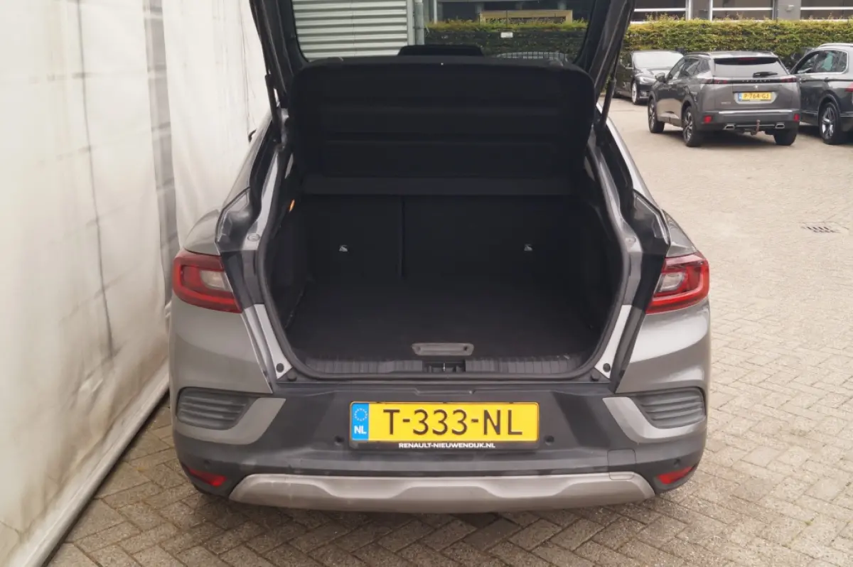 1.6 E-Tech Automaat Hybrid 145 Techno -SOH92%-NAVI-ECC-