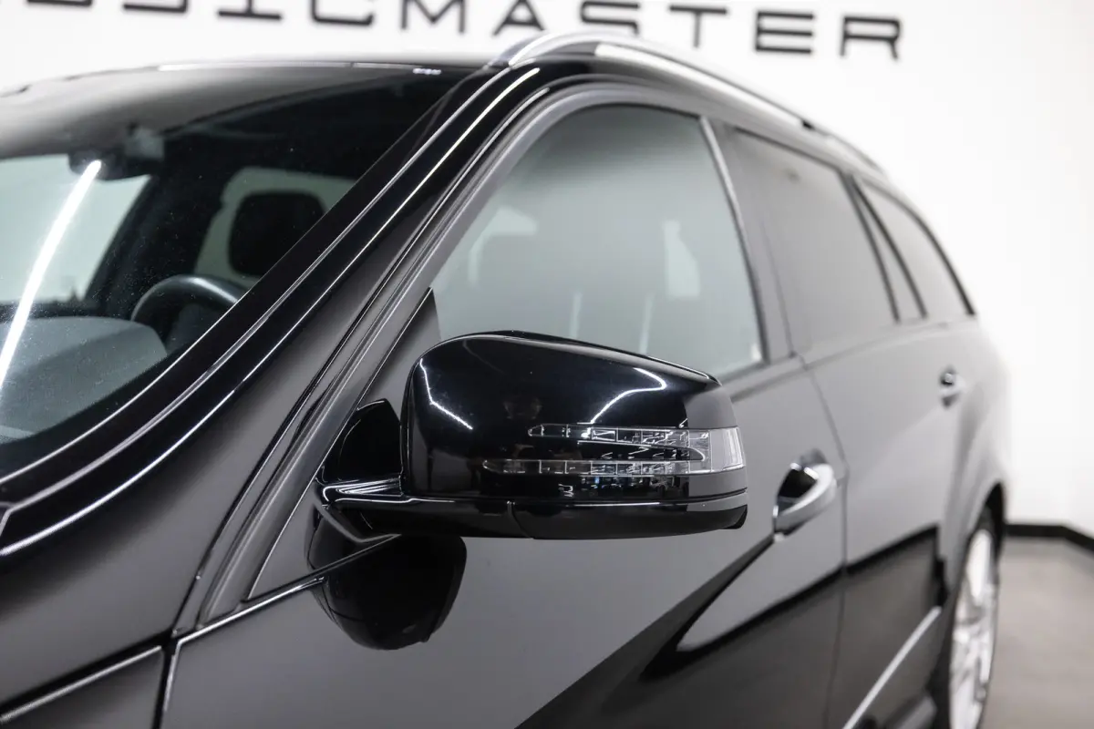 500 Avantgarde Btw auto, Fiscale waarde € 8.000,- (€ 24.752,07 Ex B.T.W) DEALER AUTO Dealer auto