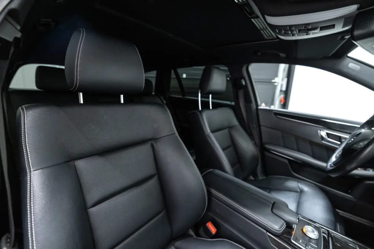 500 Avantgarde Btw auto, Fiscale waarde € 8.000,- (€ 24.752,07 Ex B.T.W) DEALER AUTO Dealer auto