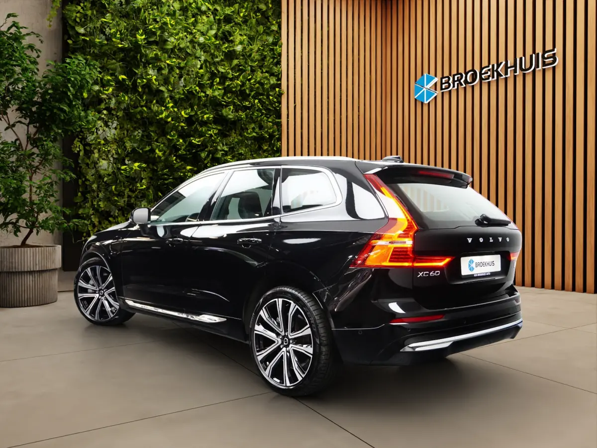 2.0 T6 Plug-in hybrid AWD Ultimate Bright | Luchtvering | Panoramadak | Harman/Kardon | 360 Camera | Pilot Assist