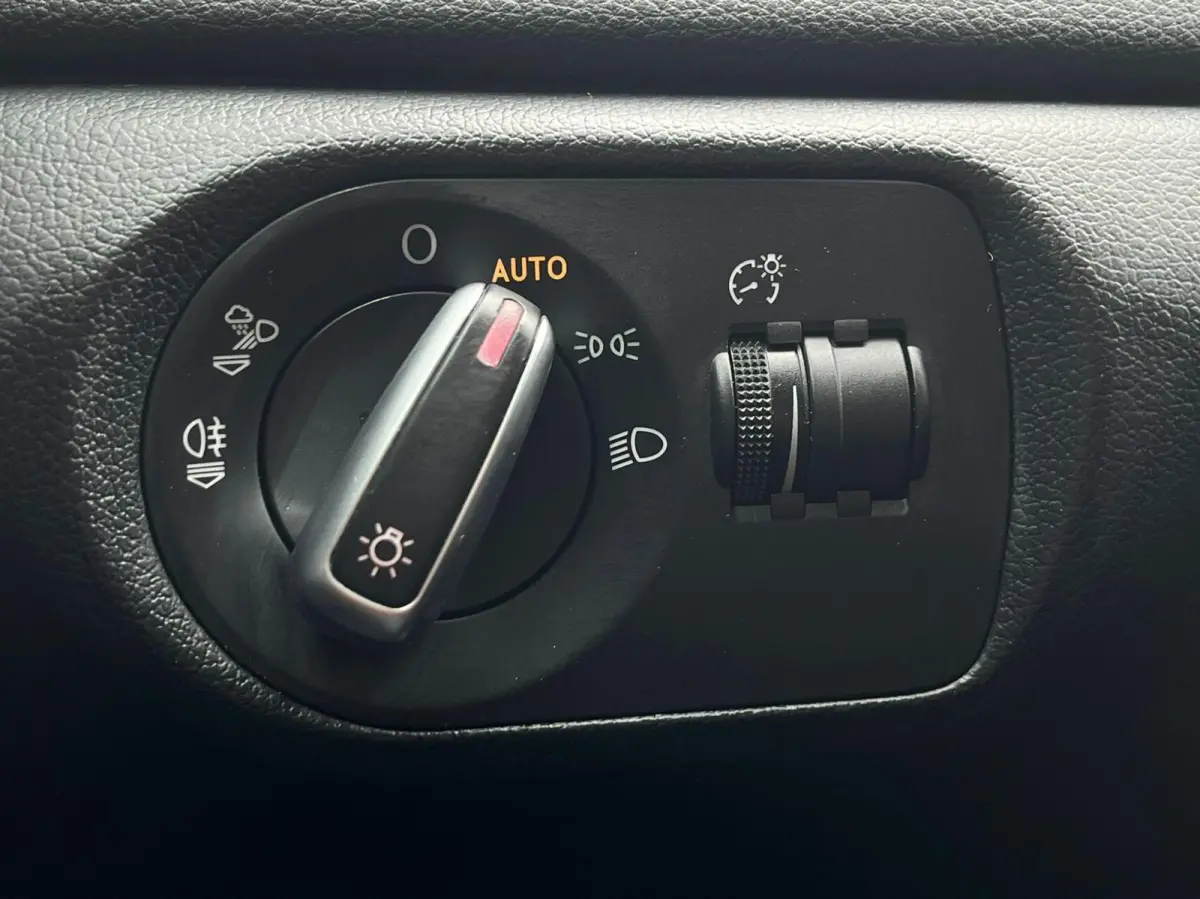 1.4 TFSI CoD Design Xenon/Led, Climat, Cruise, Trekhaak..